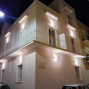 https://the-best-suites-rooms-a-pochi-passi-dalla-kasbah.sicilyhotelsitaly.net