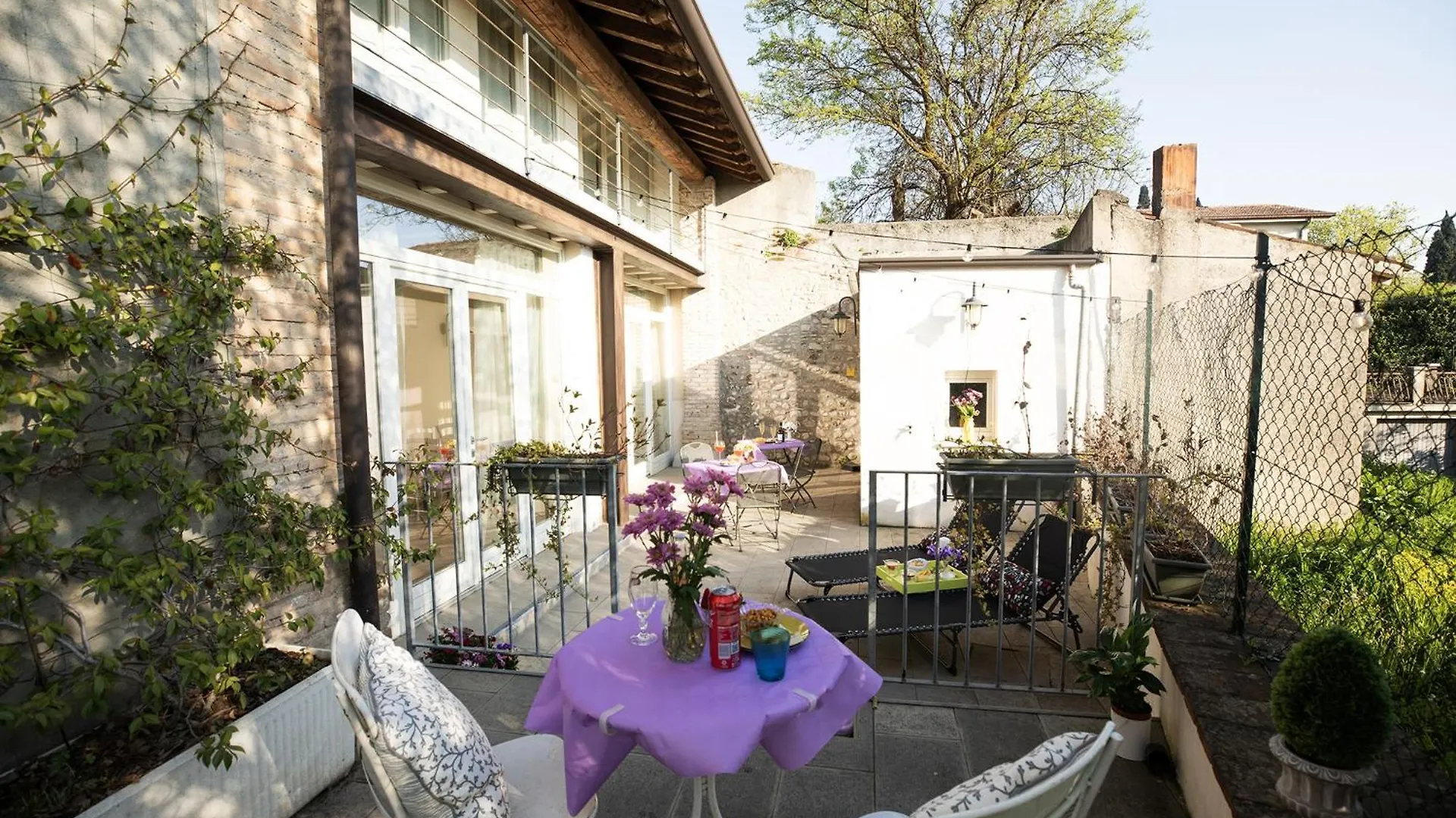 Relais La Rocca Solferino Bed & Breakfast Italy