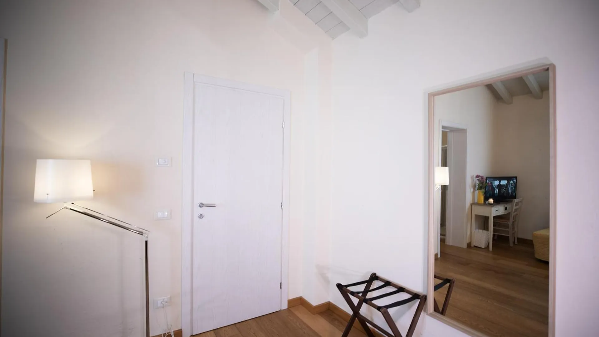 Relais La Rocca Solferino Bed & Breakfast